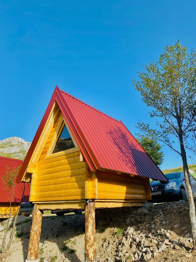 Kapetanovo Jezero Bungalov Bed and Breakfast Podgorica Eksteriør billede