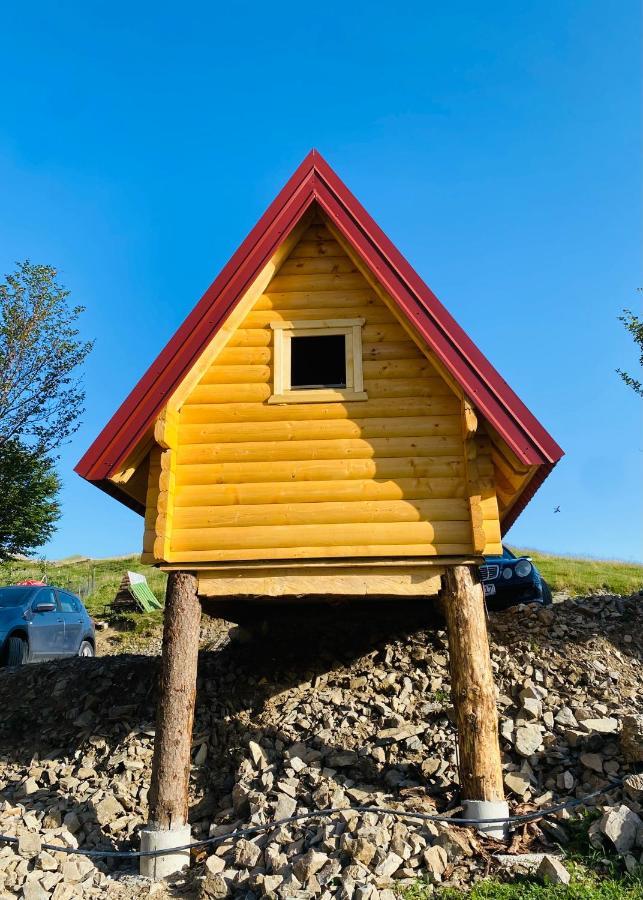 Kapetanovo Jezero Bungalov Bed and Breakfast Podgorica Eksteriør billede