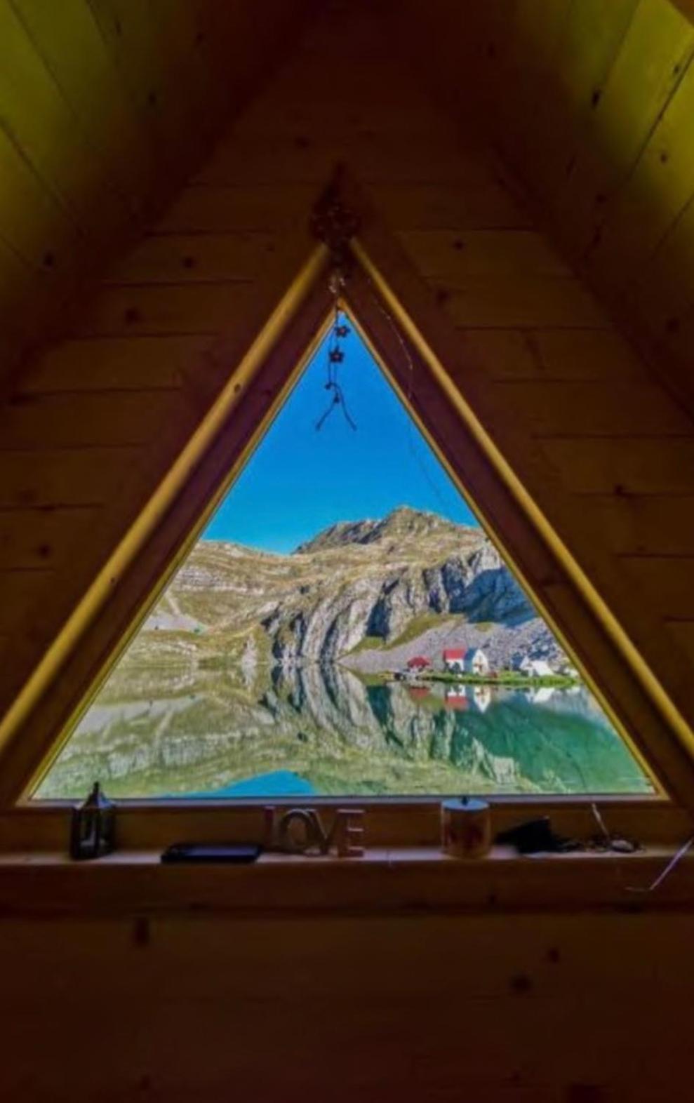 Kapetanovo Jezero Bungalov Bed and Breakfast Podgorica Eksteriør billede
